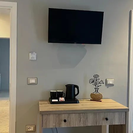 1940 Bed and breakfast *