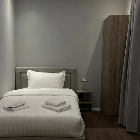 Alojamento de Acomodação e Pequeno-almoço 1940 Erseke